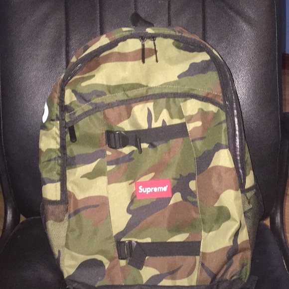 Camo Supreme backpack - Picture 1 of 5